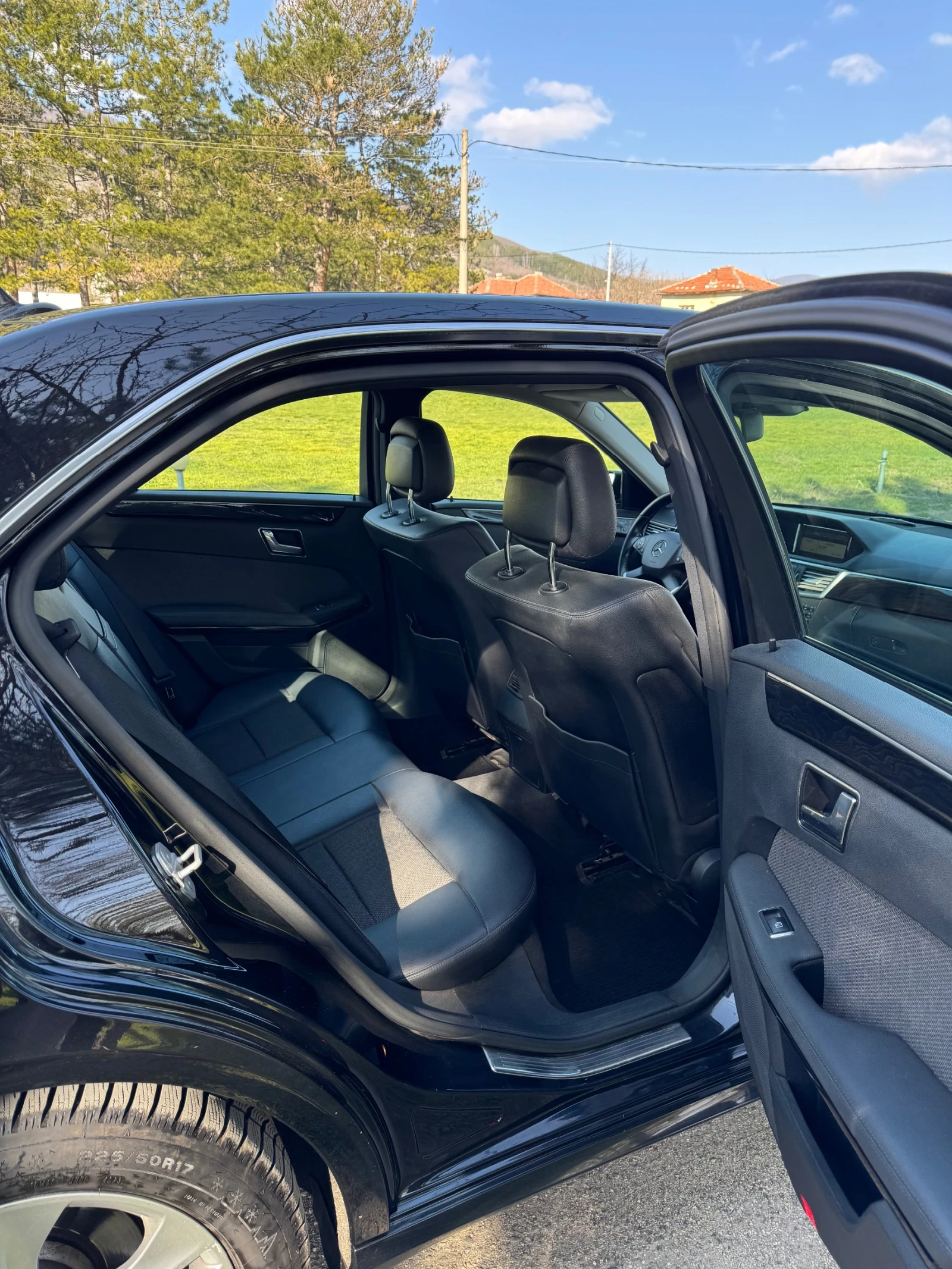 Mercedes-Benz E 350, снимка 9 - Автомобили и джипове - 54268829