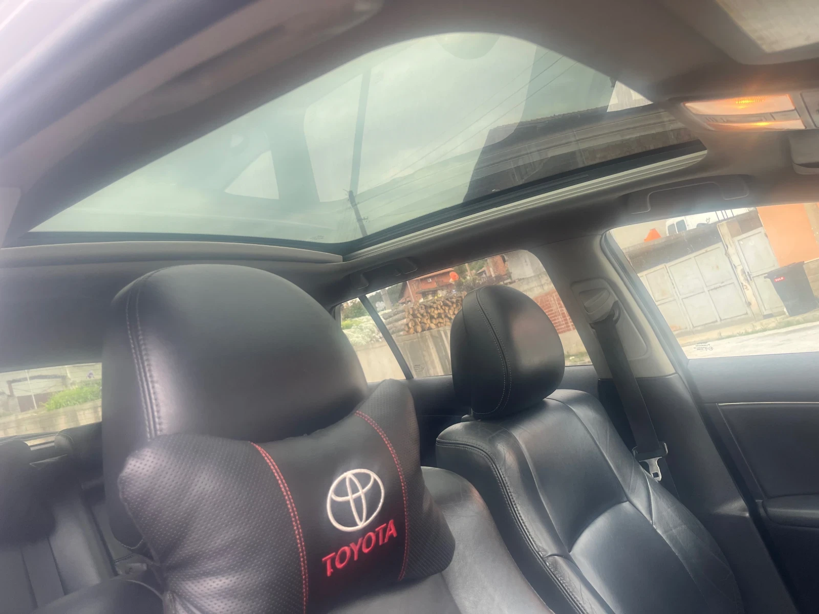Toyota Avensis, снимка 9 - Автомобили и джипове - 54486123