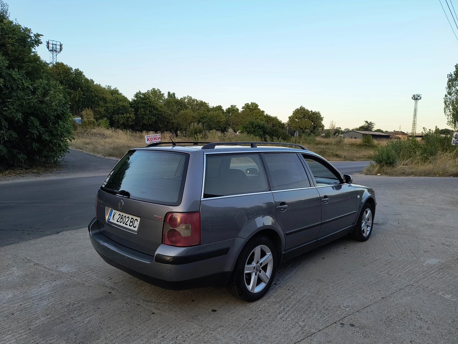 VW Passat, снимка 5 - Автомобили и джипове - 54600482