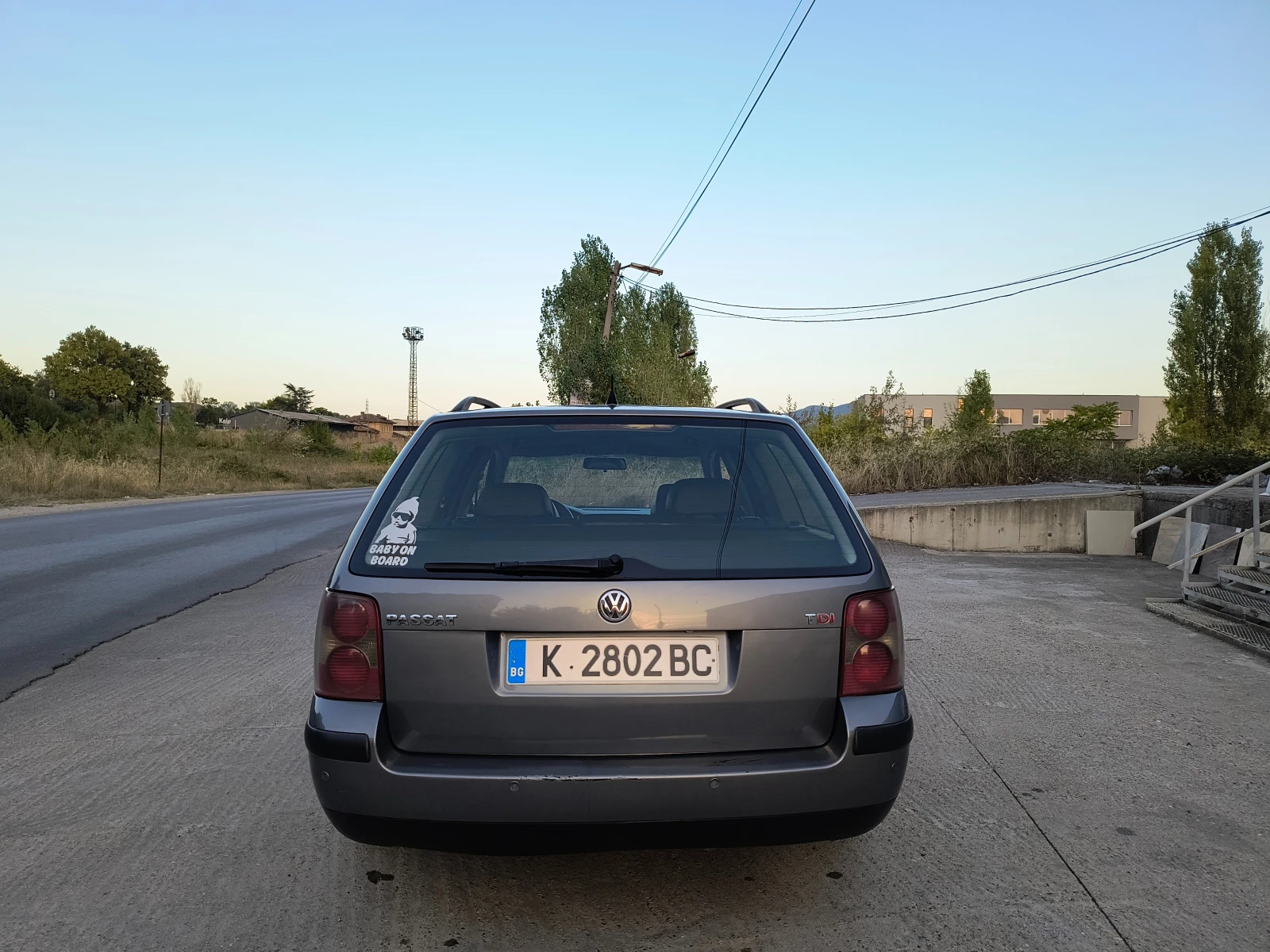 VW Passat, снимка 6 - Автомобили и джипове - 54600482