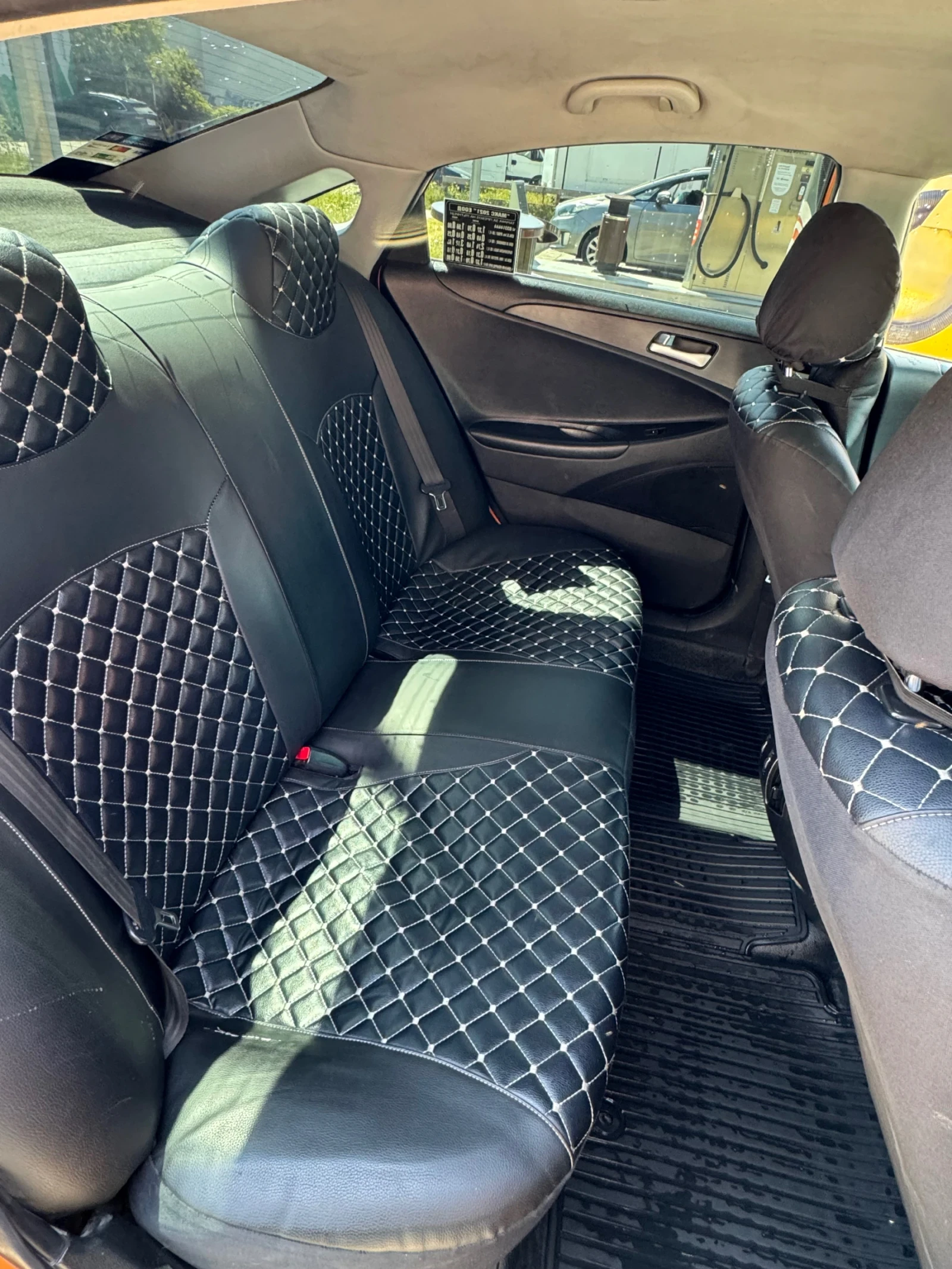 Hyundai Sonata 2.0 LPI, снимка 5 - Автомобили и джипове - 54630348