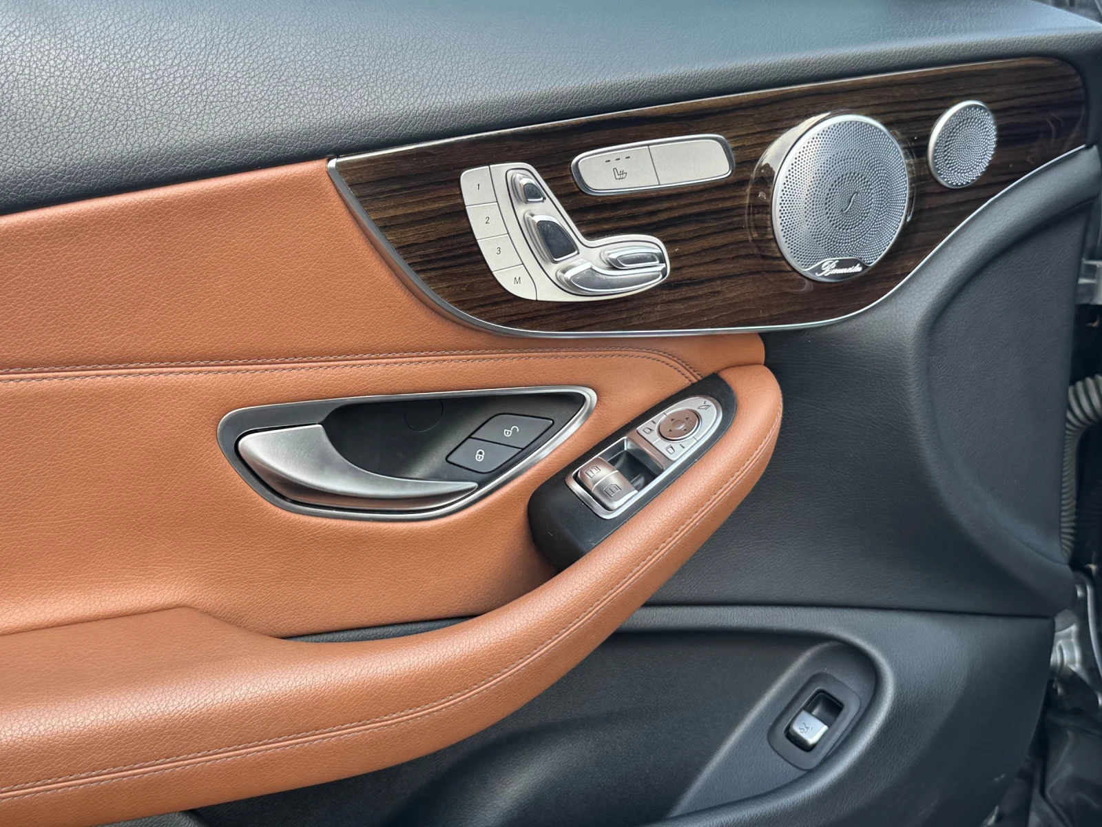 Mercedes-Benz C 400 C400 4MATIC 9G BURMESTER | Mobile.bg � ����������� 11
