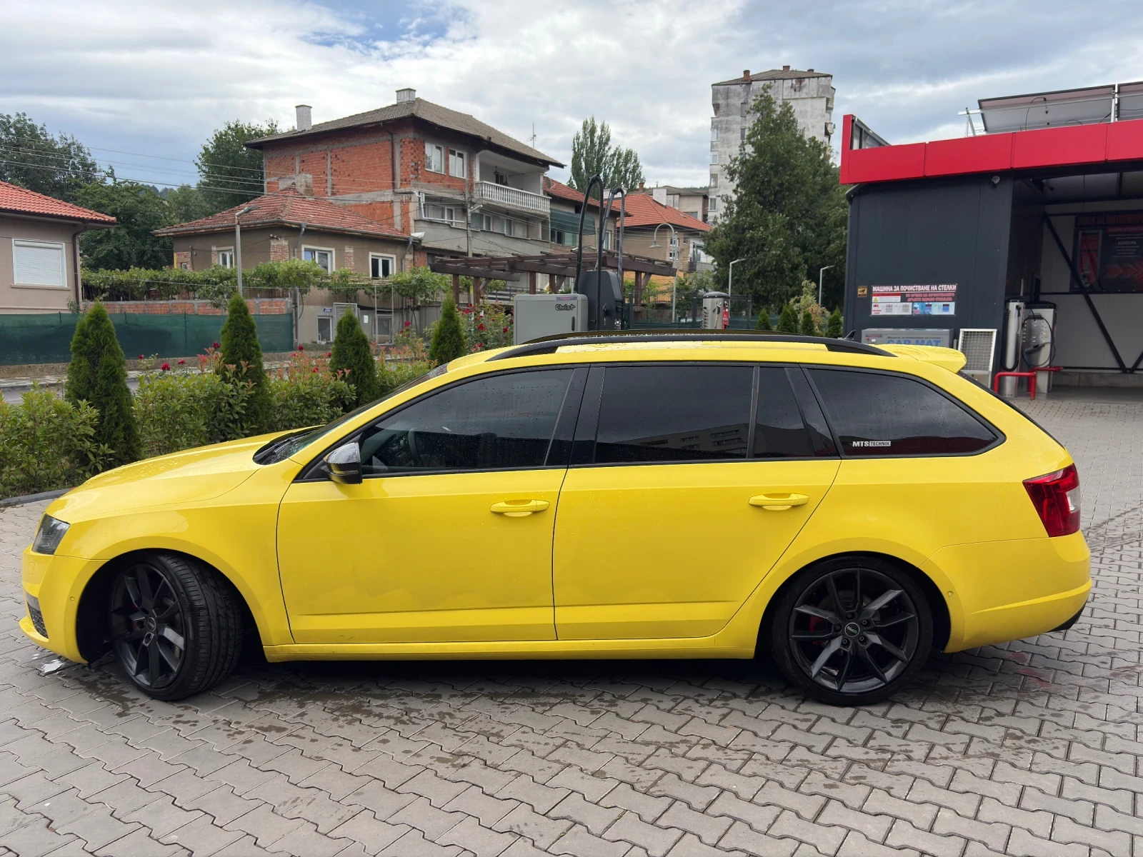 Skoda Octavia VRS 2.0 Challenge НАПЪЛНО ОБСЛУЖЕН !, снимка 4 - Автомобили и джипове - 55483200