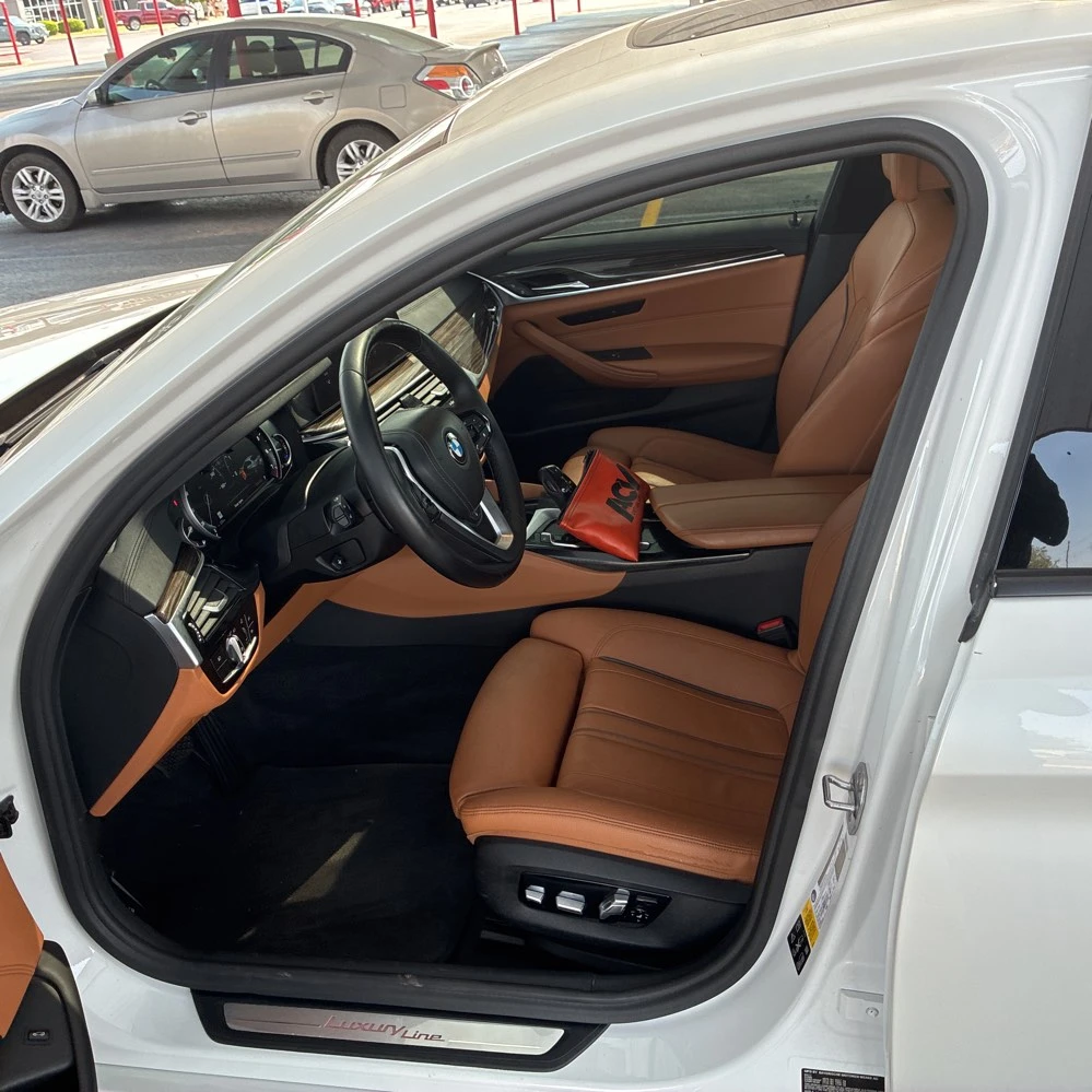 BMW 530 530Xdrive * Щета Градушка, снимка 10 - Автомобили и джипове - 55626259