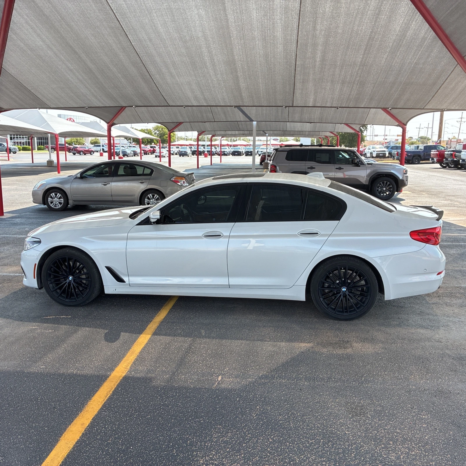 BMW 530 530Xdrive * Щета Градушка, снимка 3 - Автомобили и джипове - 55626259