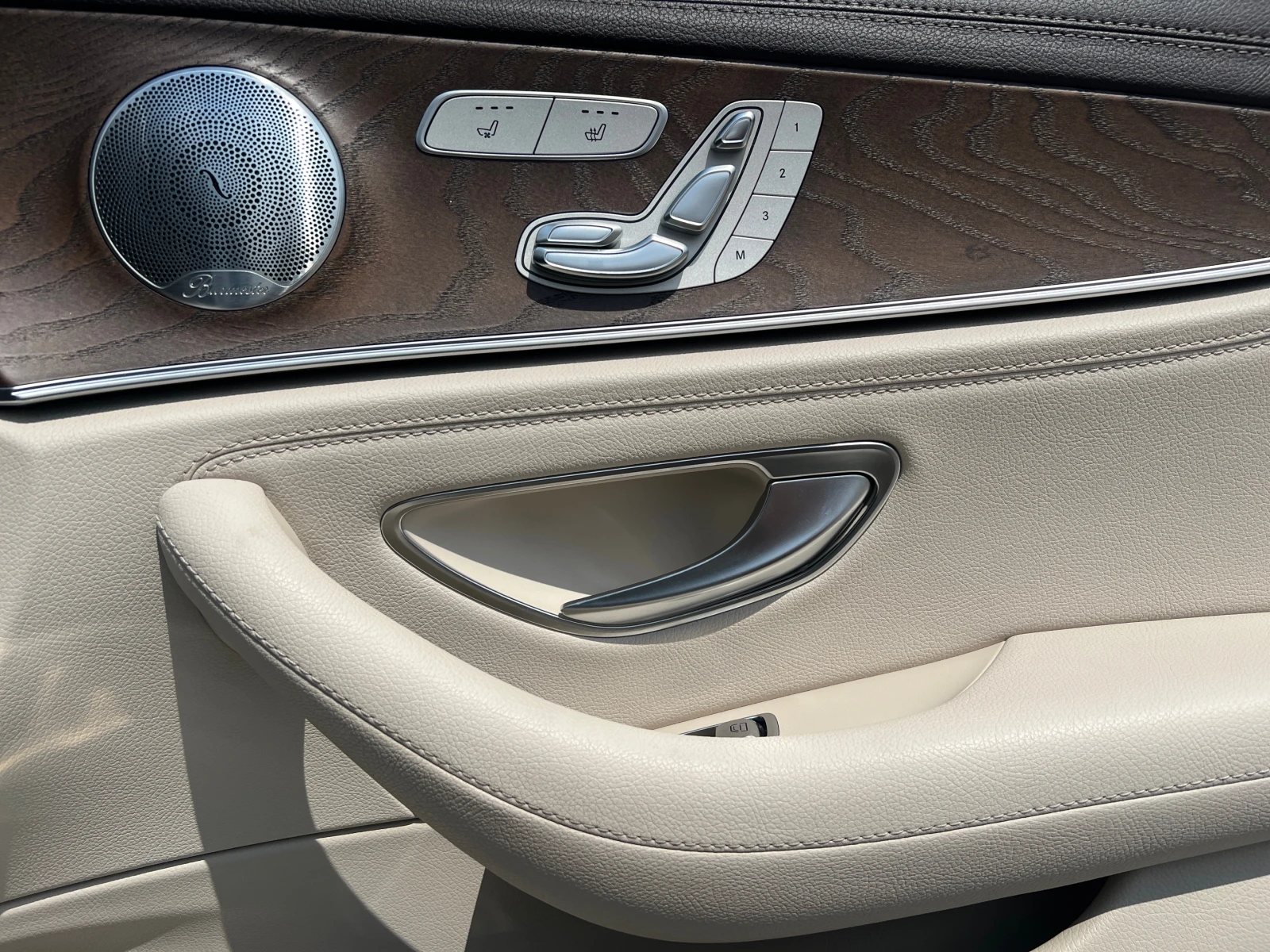 Mercedes-Benz E 400 d 4MATIC, снимка 10 - Автомобили и джипове - 55816781