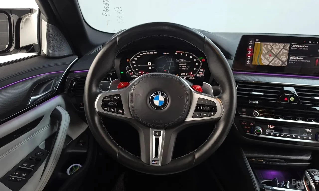BMW M5 Sedan / Bowers & Wilkins / 360 / Лазери /  , снимка 13 - Автомобили и джипове - 55949581