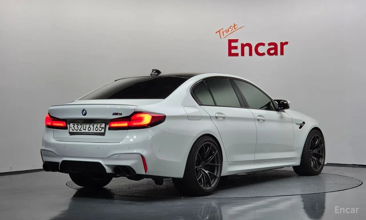 BMW M5 Sedan / Bowers & Wilkins / 360 / Лазери /  , снимка 2 - Автомобили и джипове - 55949581