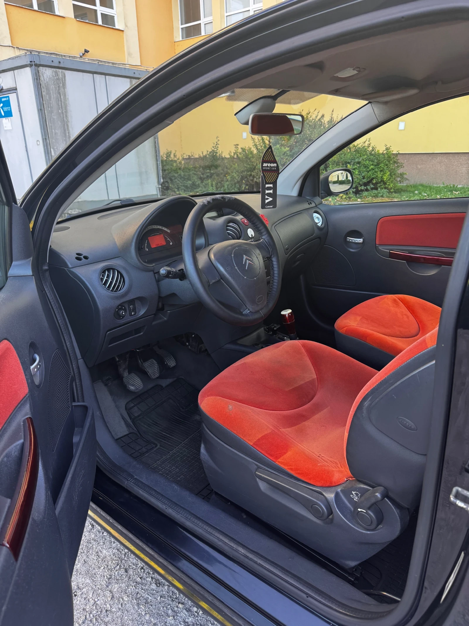 Citroen C2, снимка 12 - Автомобили и джипове - 55967843