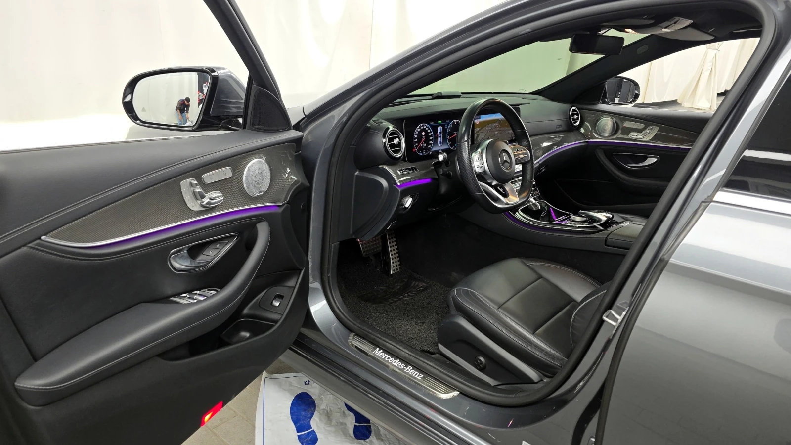 Mercedes-Benz E 350 4MATIC AMG LINE * КРАЙНА ЦЕНА* FULL, снимка 6 - Автомобили и джипове - 56092620