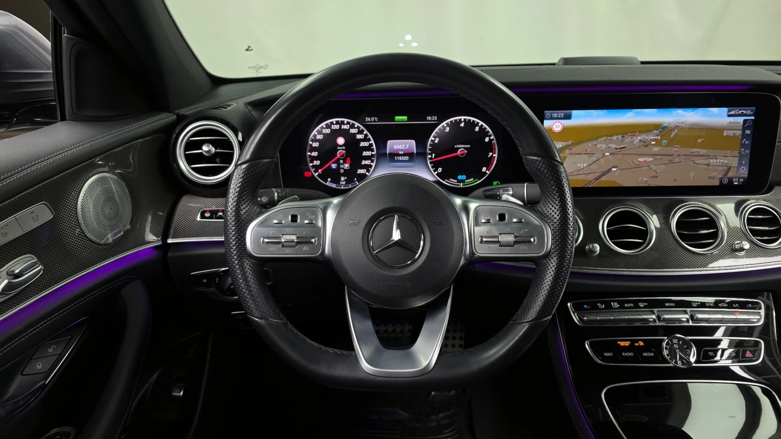 Mercedes-Benz E 350 4MATIC AMG LINE * КРАЙНА ЦЕНА* FULL, снимка 9 - Автомобили и джипове - 56092620