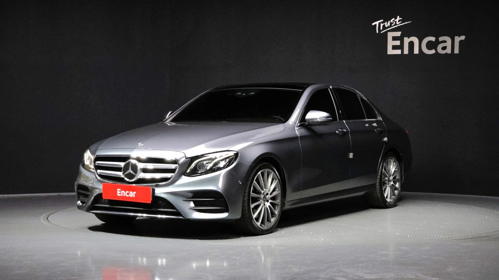 Mercedes-Benz E 350 4MATIC AMG LINE * КРАЙНА ЦЕНА* FULL