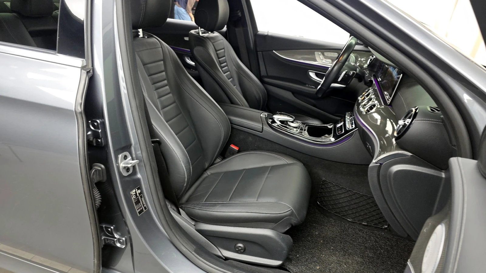 Mercedes-Benz E 350 4MATIC AMG LINE * КРАЙНА ЦЕНА* FULL, снимка 7 - Автомобили и джипове - 56092620
