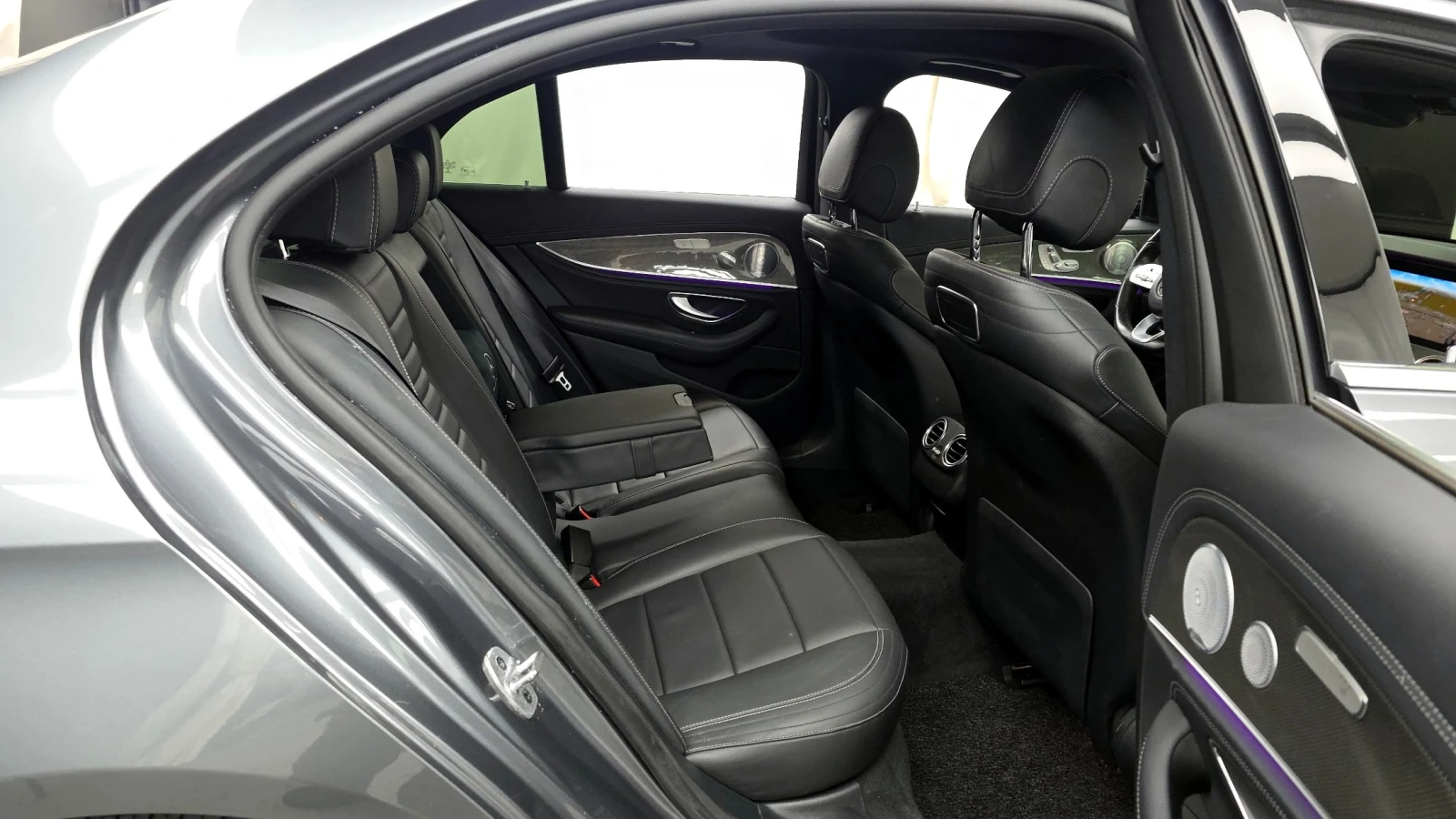 Mercedes-Benz E 350 4MATIC AMG LINE * КРАЙНА ЦЕНА* FULL, снимка 16 - Автомобили и джипове - 56092620