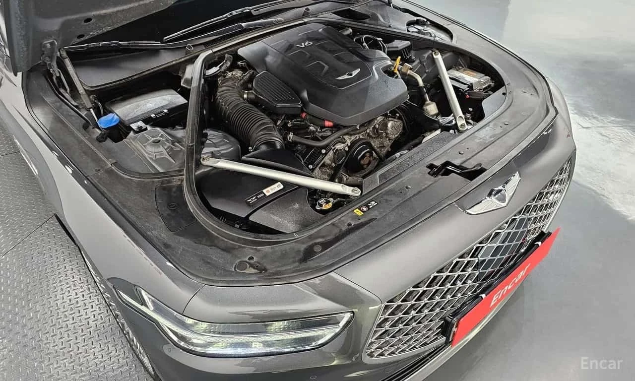 Genesis G90 * 3.8 * AWD * Бензин-Газ * Обдухване * 360 * TV * , снимка 16 - Автомобили и джипове - 56227331