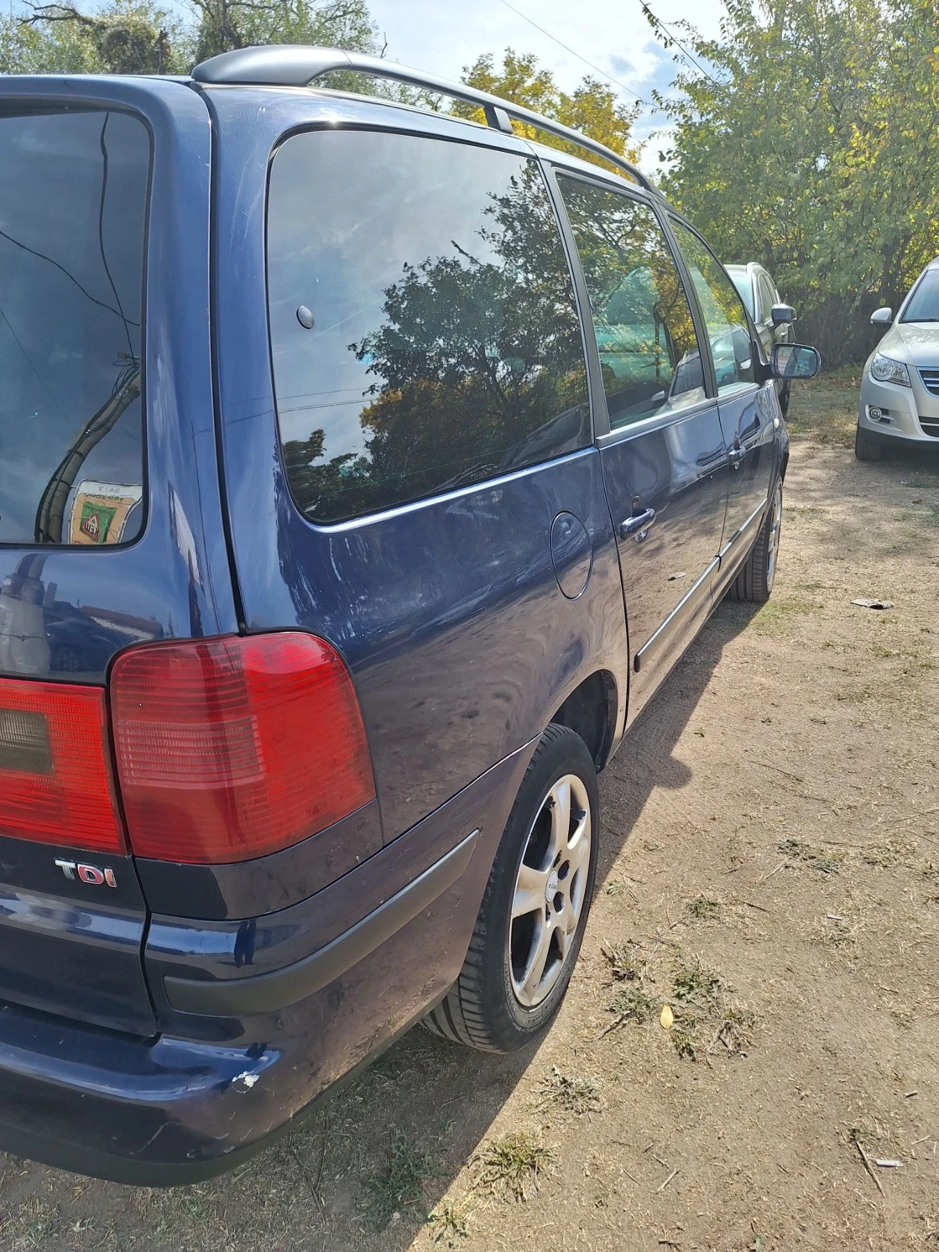 VW Sharan, снимка 3 - Автомобили и джипове - 56480621