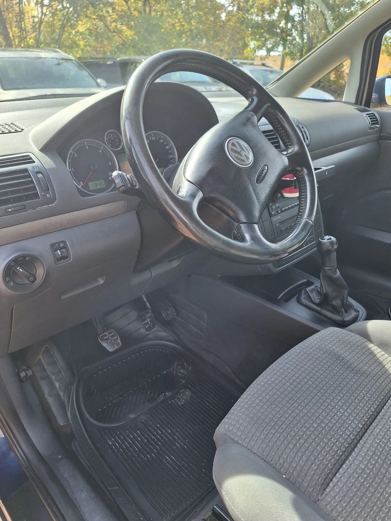 VW Sharan, снимка 14 - Автомобили и джипове - 56480621