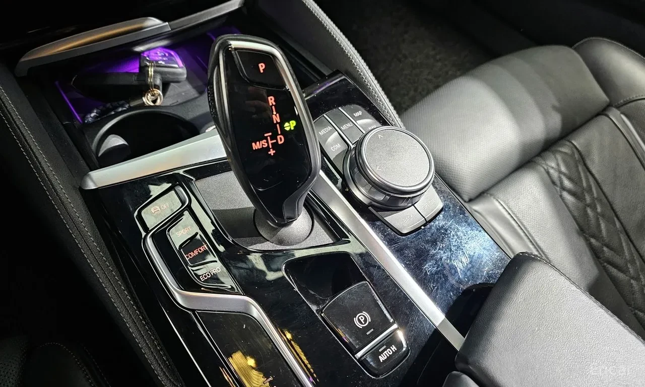 BMW 530 i xDrive M Sport* HUD* �����* ACC | Mobile.bg � ����������� 10