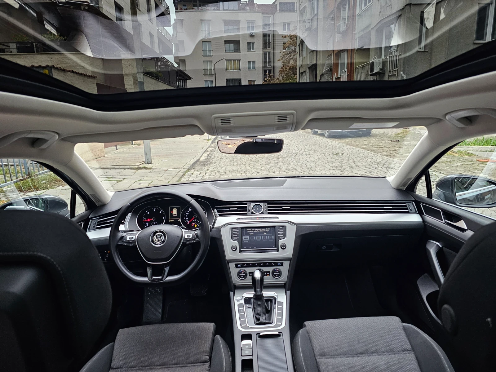 VW Passat 2.0 TDI , снимка 7 - Автомобили и джипове - 56747303
