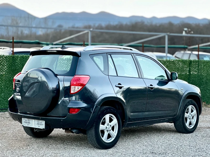 Toyota Rav4 2.2D * * ИТАЛИЯ* * , снимка 7 - Автомобили и джипове - 46475208