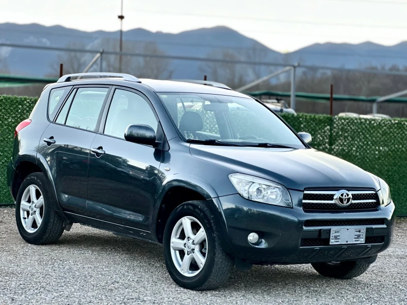 Toyota Rav4 2.2D * * ИТАЛИЯ* * , снимка 1 - Автомобили и джипове - 46475208