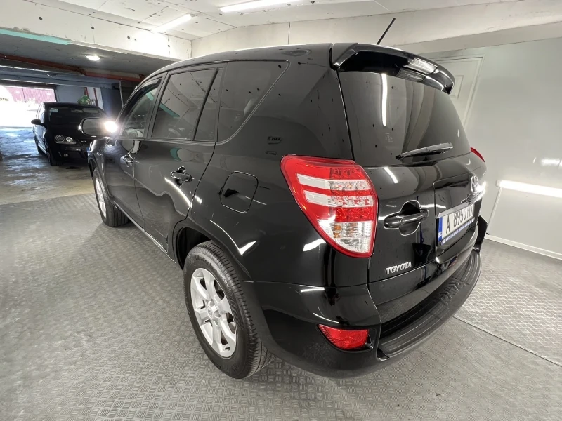 Toyota Rav4 2.2D4D FACELIFT, снимка 4 - Автомобили и джипове - 47076799