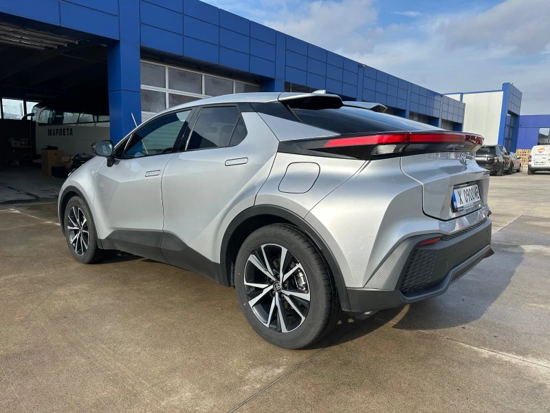 Toyota C-HR, снимка 4 - Автомобили и джипове - 48180853