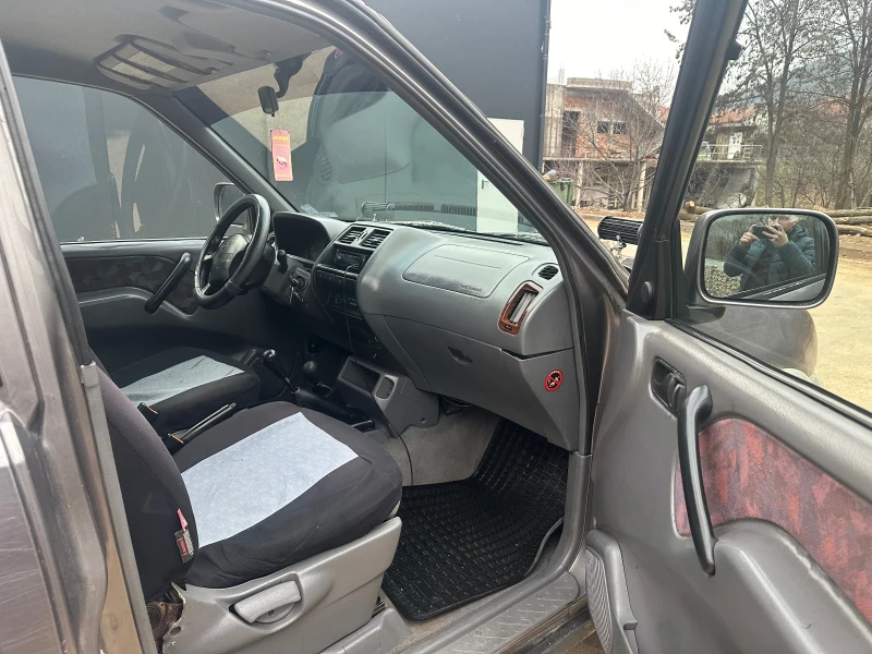 Nissan Terrano 2.7Tdi 125к.с, снимка 8 - Автомобили и джипове - 48997510