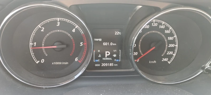 Peugeot 4007, снимка 8 - Автомобили и джипове - 52126860