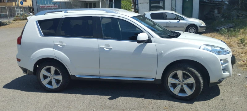 Peugeot 4007, снимка 4 - Автомобили и джипове - 52126860