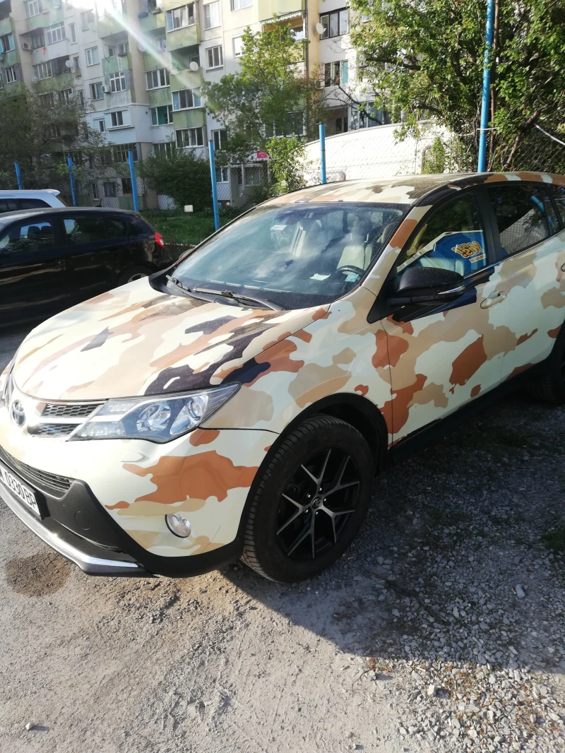 Toyota Rav4, снимка 4 - Автомобили и джипове - 51347977