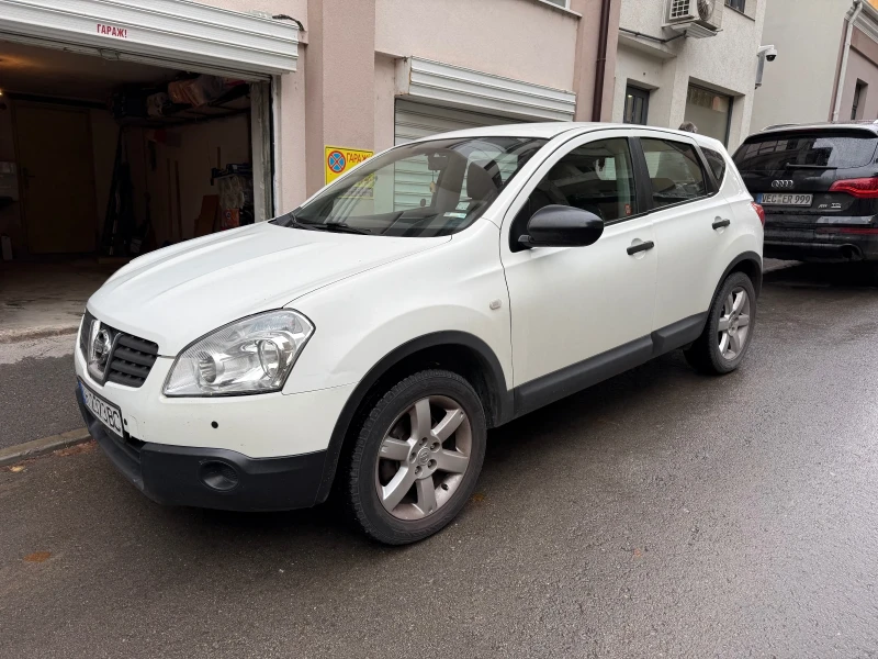 Nissan Qashqai 1.5 DCi, снимка 5 - Автомобили и джипове - 52270902