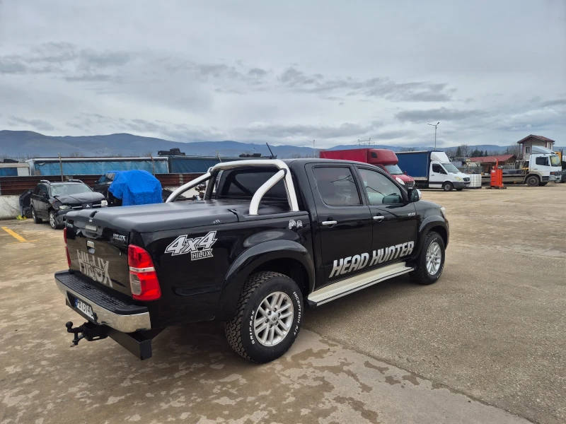 Toyota Hilux Пикап, снимка 5 - Автомобили и джипове - 53057155