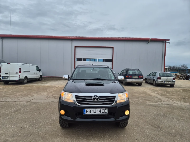 Toyota Hilux Пикап, снимка 2 - Автомобили и джипове - 53057155