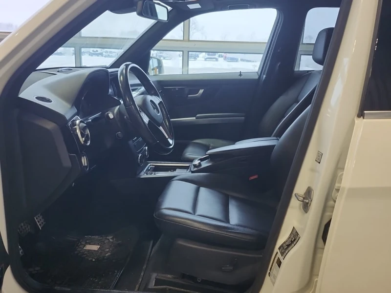 Mercedes-Benz GLK * 350 * CARFAX * БЕЗ ПЪРВОНАЧАЛНА ВНОСКА, снимка 5 - Автомобили и джипове - 53074073