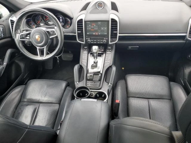 Porsche Cayenne, снимка 8 - Автомобили и джипове - 47951814