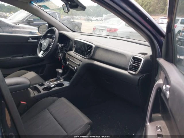 Kia Sportage LX - изображение 8
