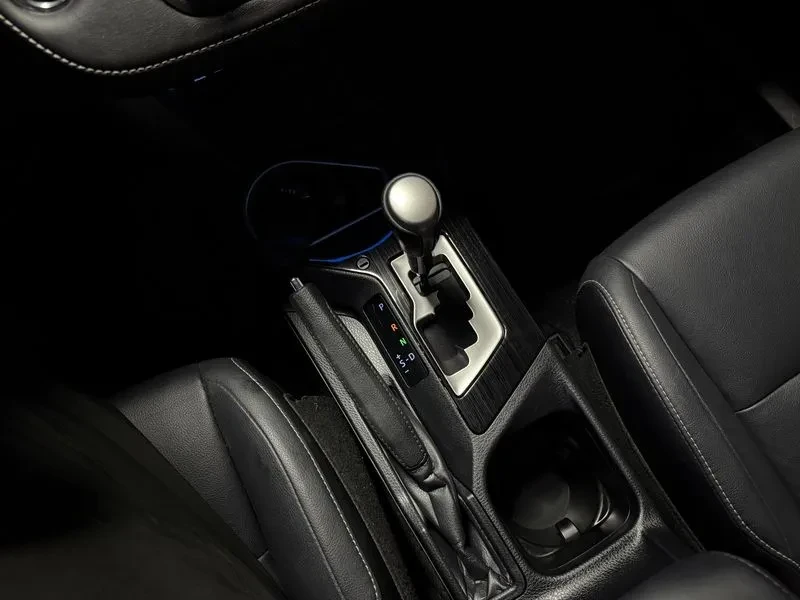 Toyota Rav4 2.5 4WD HYBRID, снимка 14 - Автомобили и джипове - 55559674