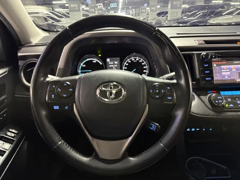 Toyota Rav4 2.5 4WD HYBRID, снимка 8 - Автомобили и джипове - 55559674