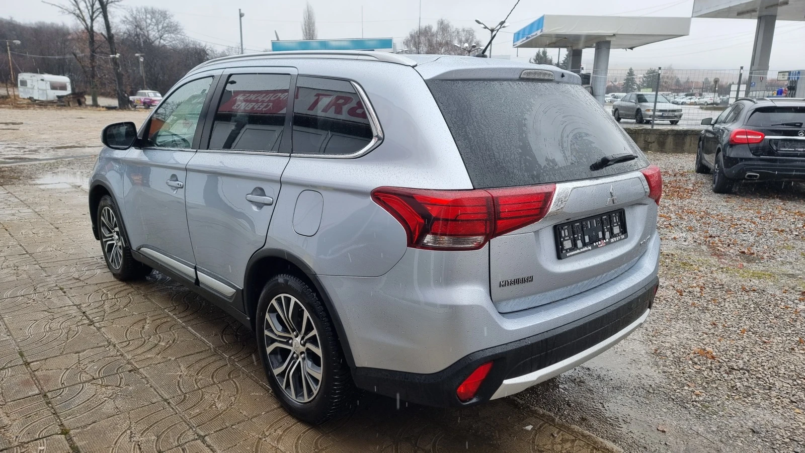 Mitsubishi Outlander 2.2 6+ 1 МЕСТА - изображение 5