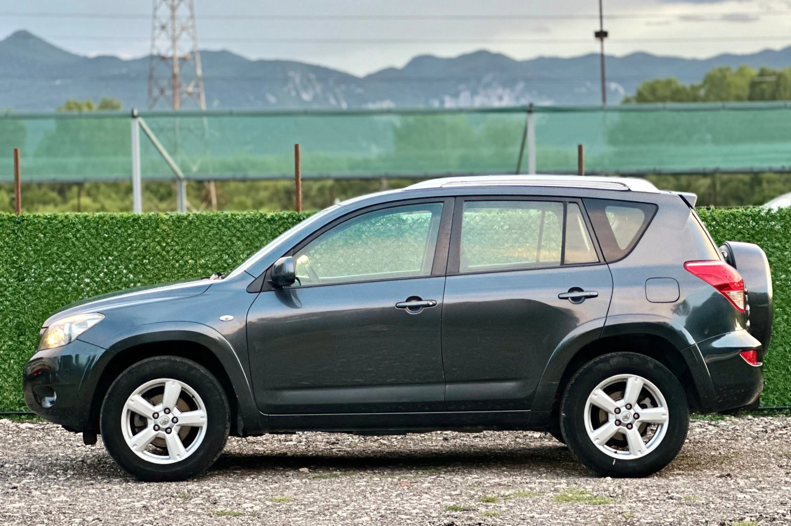 Toyota Rav4 2.2D * * ИТАЛИЯ* *  - изображение 4