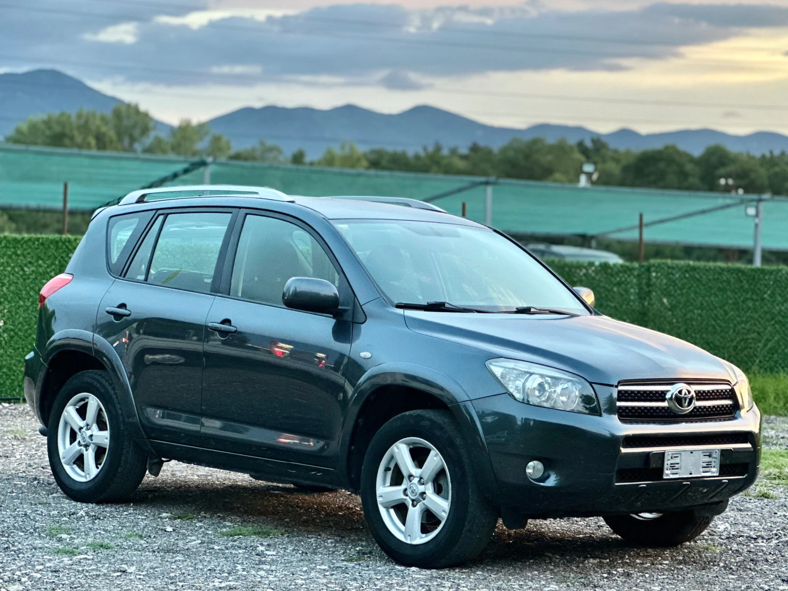 Toyota Rav4 2.2D * * ИТАЛИЯ* *  - [1] 