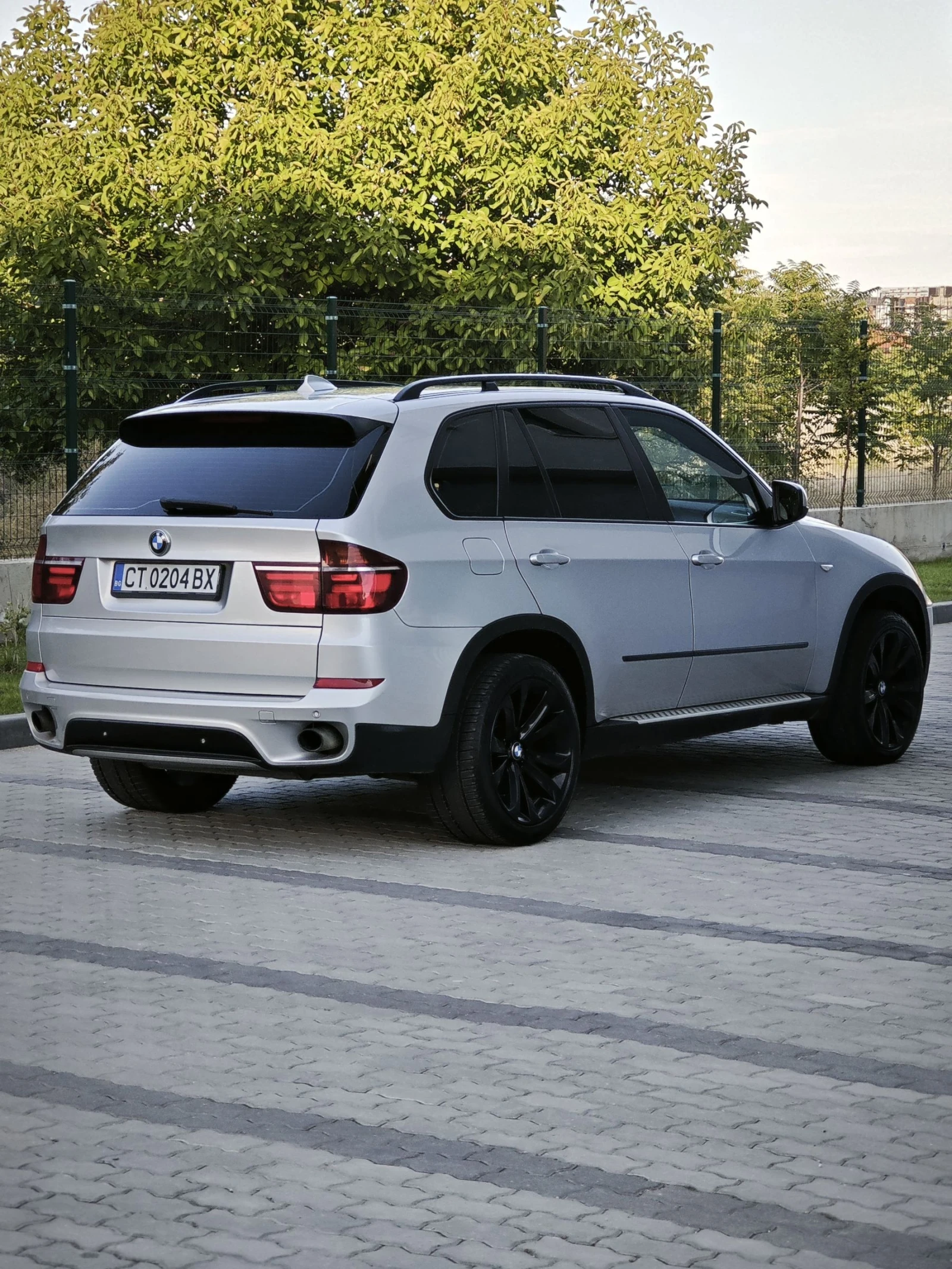 BMW X5  - изображение 8