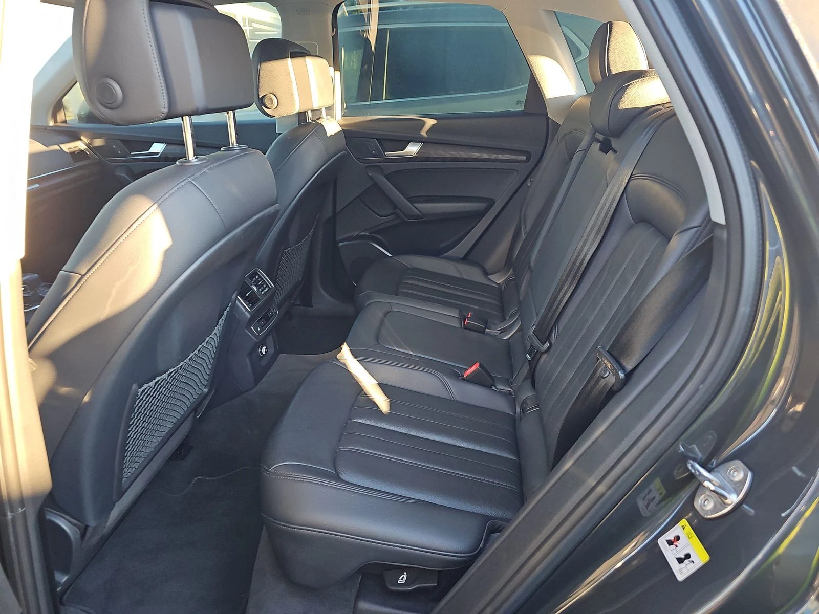 Audi Q5 Premium Plus - изображение 9