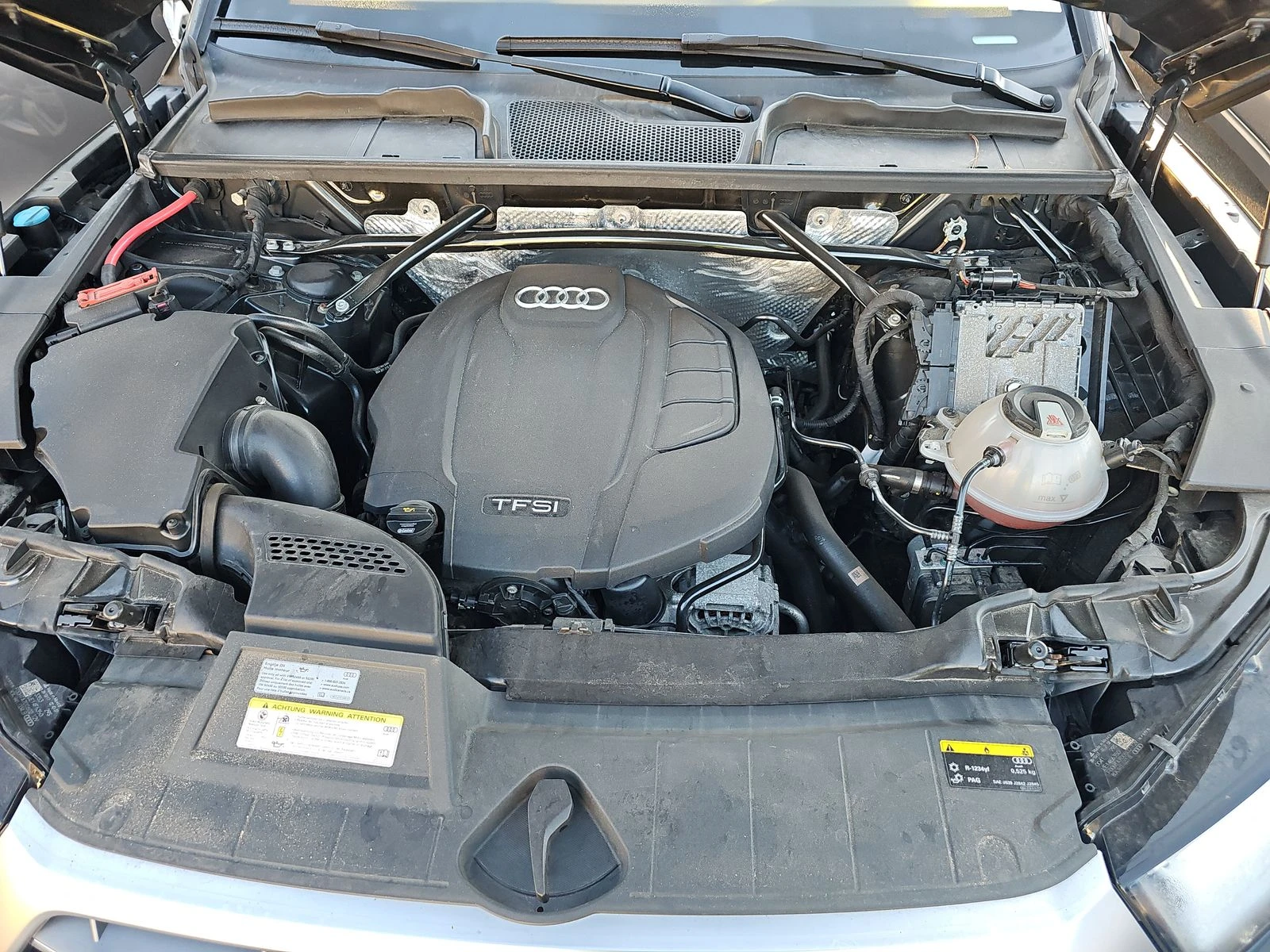 Audi Q5 Premium Plus - изображение 8