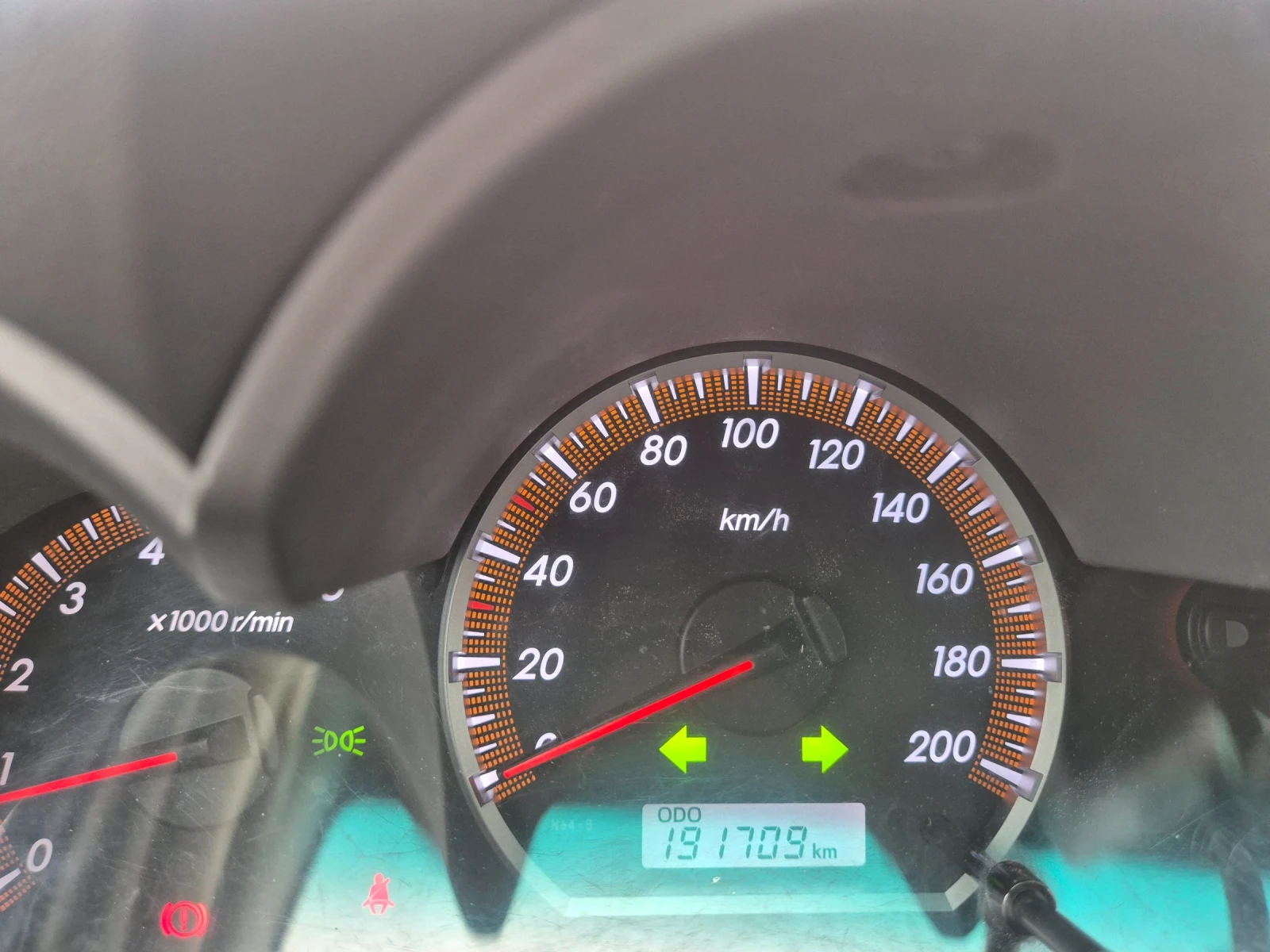 Toyota Hilux Пикап - изображение 10