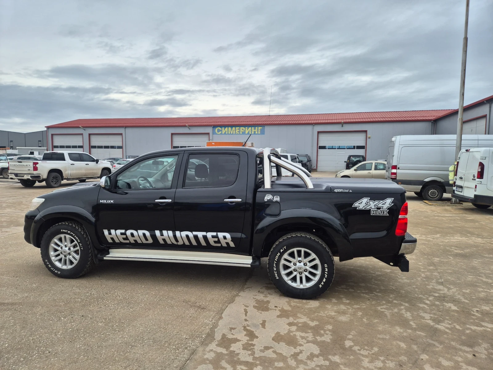 Toyota Hilux Пикап - изображение 8