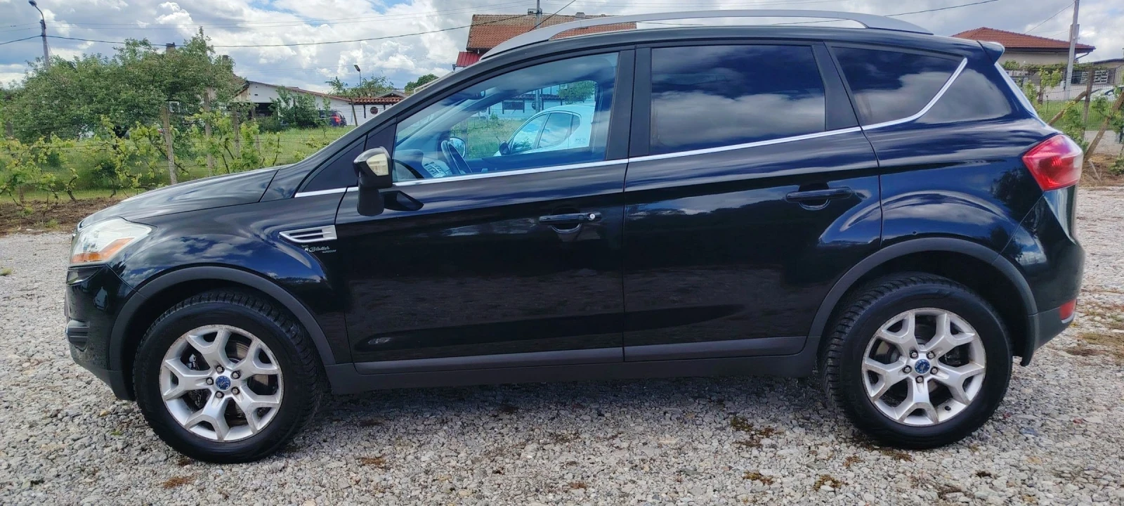Ford Kuga 2.5T-200к.с, снимка 8 - Автомобили и джипове - 54582625
