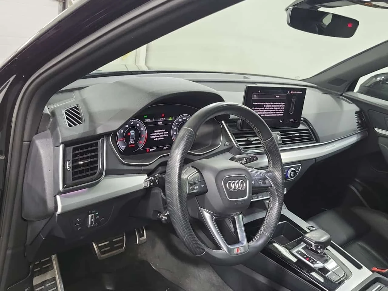 Audi Q5 SPORTBACK TECHNIK| PANO| 360CAM| AMBIENT| 2 КЛЮЧА|, снимка 8 - Автомобили и джипове - 54860327