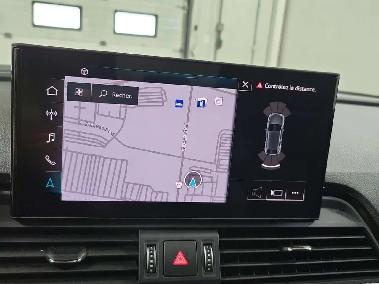 Audi Q5 SPORTBACK TECHNIK| PANO| 360CAM| AMBIENT| 2 КЛЮЧА|, снимка 11 - Автомобили и джипове - 54860327